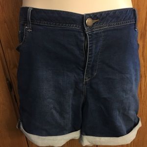 Lane Bryant jean shorts size 24W